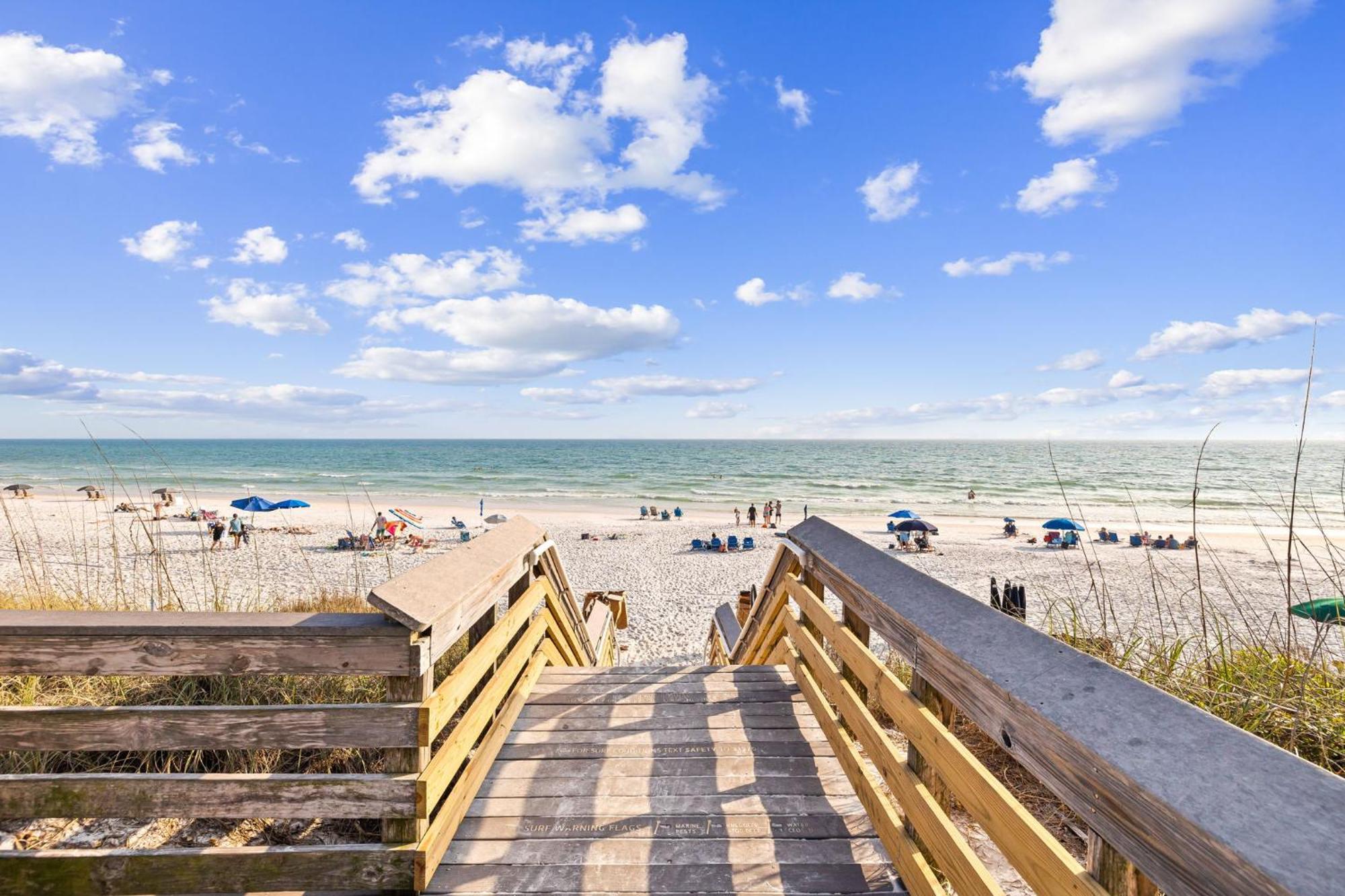 Shellabrate Good Times A Brand New Home For 2024 Only 3 Blocks To The Beach With Community Pool Santa Rosa Beach Exteriör bild